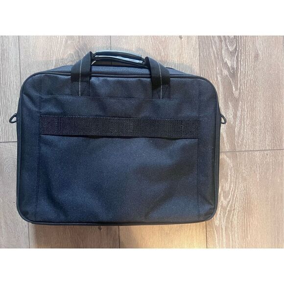 Targus Classic Slim Ergonomic Briefcase Laptop Black Messenger Bag 16 Adjustable - Picture 8 of 9